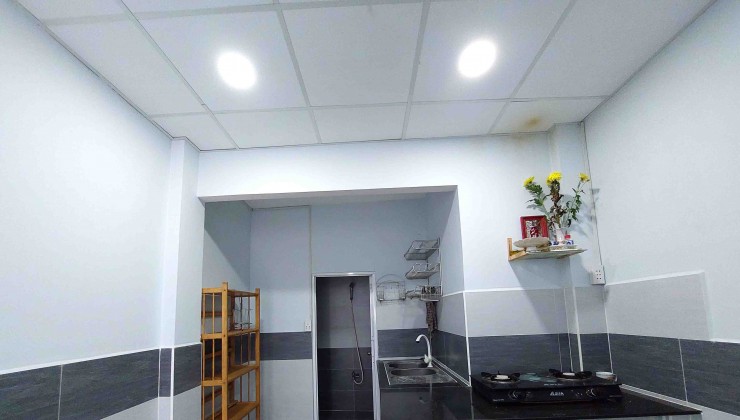 Bán Nhà Gần Ngã Tư Cầu Vượt Linh Xuân, Thủ Đức 36m2, 2 Tầng Chỉ Nhỉnh 2 Tỷ Vào Ở Ngay